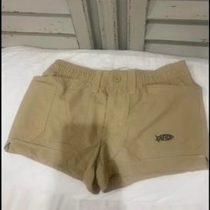 Women’s AFTCO Shorts . Size 2 . Khaki. NWOT.
